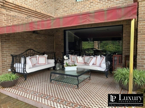 Imagem Casa de Condomínio com 7 Quartos à Venda, em Tamboré - Santana De Parnaíba Imagem Casa de Condomínio com 7 Quartos à Venda, em Tamboré - Santana De Parnaíba