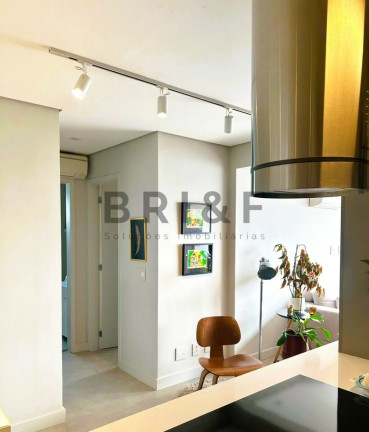 Imagem Apartamento com 2 Quartos à Venda, 70 m² em Campo Belo - São Paulo