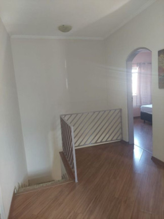 Imagem Sobrado com 3 Quartos à Venda, 255 m² em Vila Júlia - Poá Imagem Sobrado com 3 Quartos à Venda, 255 m² em Vila Júlia - Poá
