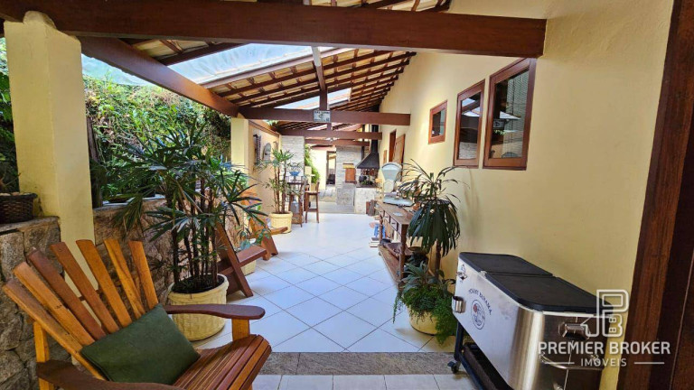 Imagem Casa com 3 Quartos à Venda, 350 m² em Fazenda Boa Fé - Teresópolis Imagem Casa com 3 Quartos à Venda, 350 m² em Fazenda Boa Fé - Teresópolis