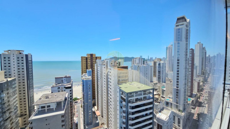 Imagem Cobertura com 4 Quartos à Venda,  em Centro - Balneário Camboriú