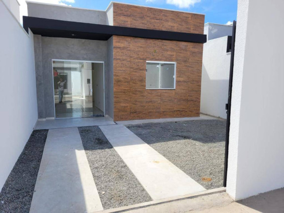 Casa à Venda,  em Conceicão - Feira De Santana