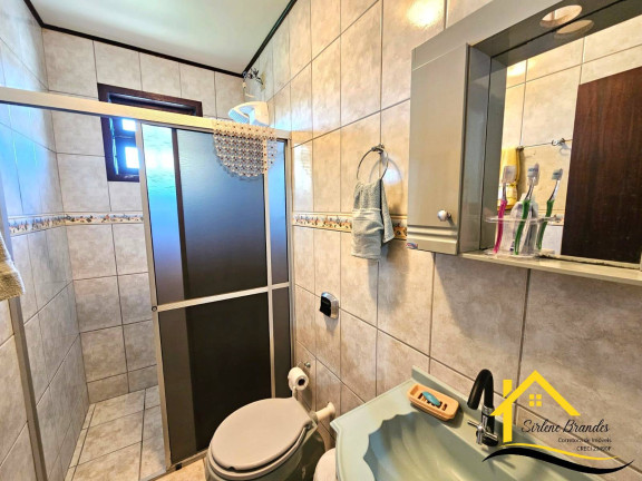 Imagem Casa com 4 Quartos à Venda, 333 m² em Centro - Balneário Barra Do Sul Imagem Casa com 4 Quartos à Venda, 333 m² em Centro - Balneário Barra Do Sul