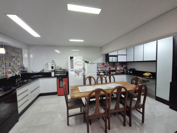 Imagem Sobrado com 2 Quartos à Venda, 180 m² em Vila Tolstoi - São Paulo Imagem Sobrado com 2 Quartos à Venda, 180 m² em Vila Tolstoi - São Paulo