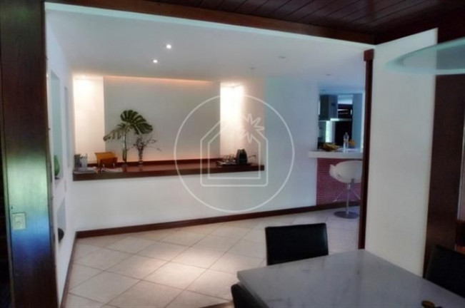 Imagem Casa com 4 Quartos à Venda, 808 m² em Itanhangá - Rio De Janeiro