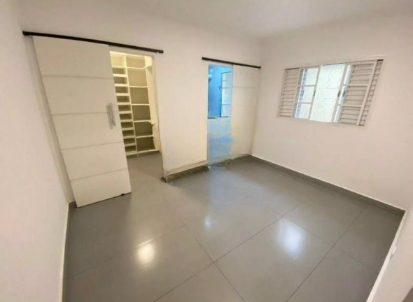 Imagem Casa com 2 Quartos à Venda, 160 m² em Parque Santo Antônio - Jacareí Imagem Casa com 2 Quartos à Venda, 160 m² em Parque Santo Antônio - Jacareí