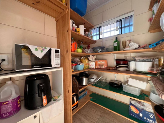 Imagem Casa com 3 Quartos à Venda, 150 m² em Centro - Balneário Barra Do Sul Imagem Casa com 3 Quartos à Venda, 150 m² em Centro - Balneário Barra Do Sul