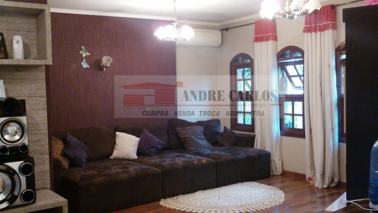 Imagem Casa com 3 Quartos à Venda, 405 m² em City Bussocaba - Osasco Imagem Casa com 3 Quartos à Venda, 405 m² em City Bussocaba - Osasco