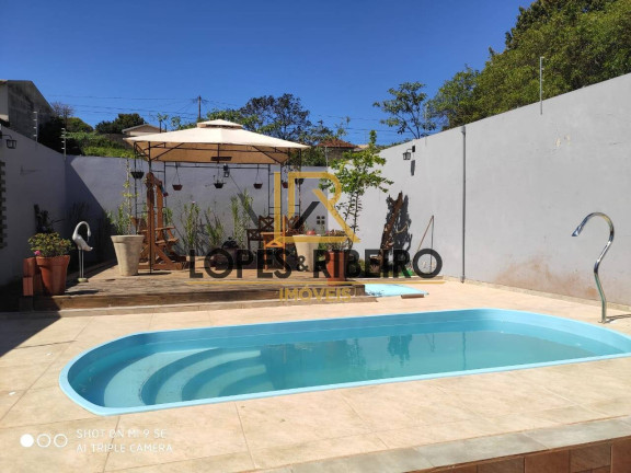 Casa com 4 Quartos à Venda, 470 m² em Centro - Botucatu