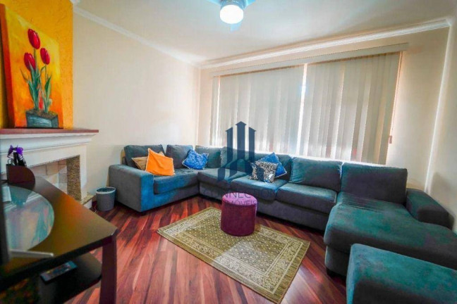 Imagem Sobrado com 5 Quartos à Venda, 267 m² em Seminário - Curitiba