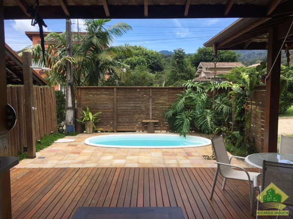 Imagem Casa com 2 Quartos à Venda, 210 m² em Horto Florestal - Ubatuba