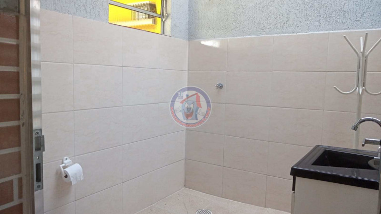 Imagem Casa com 3 Quartos à Venda, 280 m² em Solemar - Praia Grande Imagem Casa com 3 Quartos à Venda, 280 m² em Solemar - Praia Grande