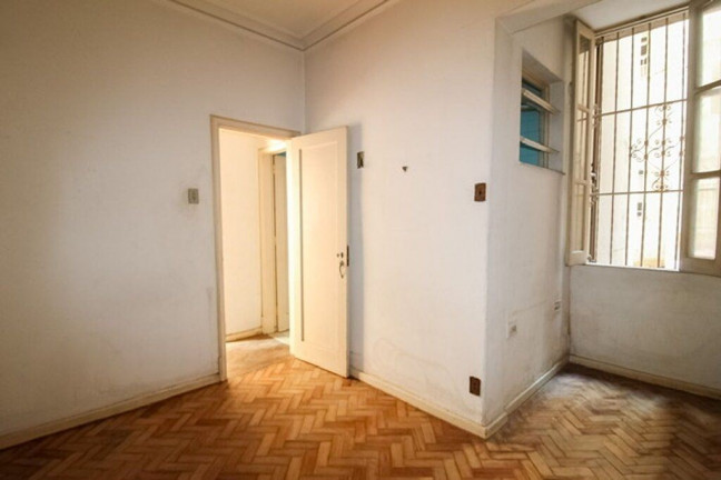 Imagem Imóvel com 2 Quartos à Venda, em Copacabana - Rio De Janeiro Imagem Imóvel com 2 Quartos à Venda, em Copacabana - Rio De Janeiro