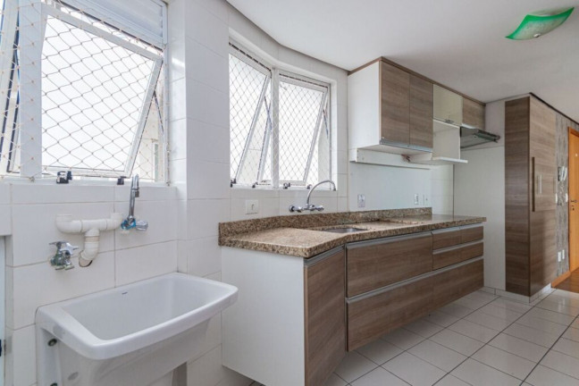 Imagem Imóvel com 3 Quartos à Venda, 90 m² em Azenha - Porto Alegre Imagem Imóvel com 3 Quartos à Venda, 90 m² em Azenha - Porto Alegre