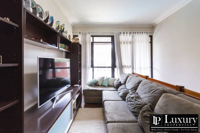 Imagem Apartamento com 2 Quartos à Venda, 137 m² em Pinheiros - São Paulo Imagem Apartamento com 2 Quartos à Venda, 137 m² em Pinheiros - São Paulo