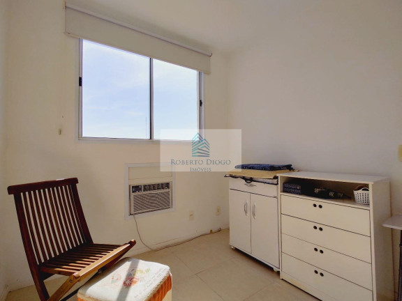 Imagem Imóvel com 2 Quartos à Venda, 60 m² em Jacarepaguá - Rio De Janeiro Imagem Imóvel com 2 Quartos à Venda, 60 m² em Jacarepaguá - Rio De Janeiro