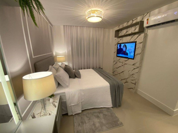 Imagem Apartamento com 3 Quartos à Venda, 117 m² em Centro - Balneário Camboriú