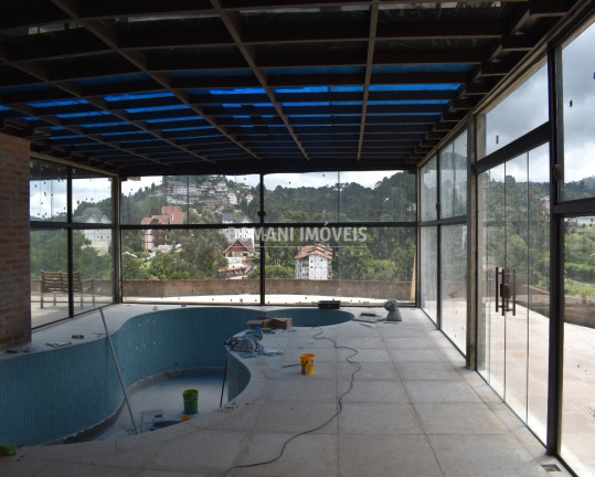 Imagem Imóvel com 52 Quartos à Venda, 1.845 m² em Região De Capivari - Campos Do Jordão Imagem Imóvel com 52 Quartos à Venda, 1.845 m² em Região De Capivari - Campos Do Jordão