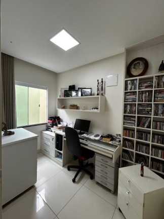 Imagem Casa com 3 Quartos à Venda, 250 m² em Morada De Laranjeiras - Serra Imagem Casa com 3 Quartos à Venda, 250 m² em Morada De Laranjeiras - Serra