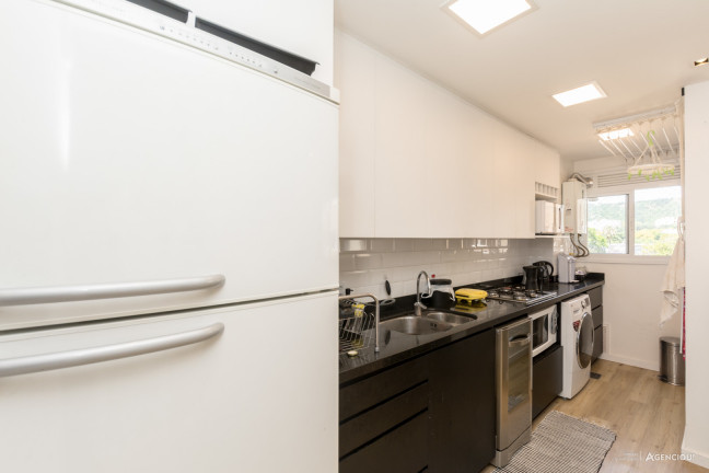 Imagem Apartamento com 2 Quartos à Venda, 87 m² em Teresópolis - Porto Alegre Imagem Apartamento com 2 Quartos à Venda, 87 m² em Teresópolis - Porto Alegre