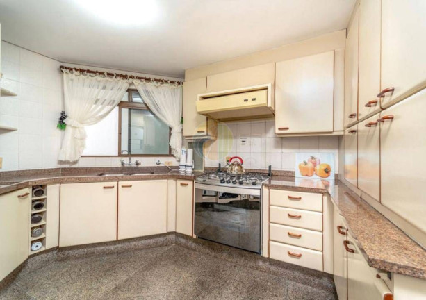 Imagem Apartamento com 4 Quartos à Venda, 382 m² em Centro - Balneário Camboriú