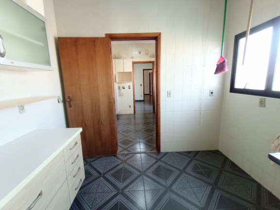 Imagem Apartamento com 3 Quartos à Venda, 142 m² em Centro - Marília Imagem Apartamento com 3 Quartos à Venda, 142 m² em Centro - Marília