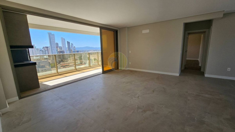 Imagem Apartamento com 3 Quartos à Venda, 133 m² em Fazenda - Itajaí Imagem Apartamento com 3 Quartos à Venda, 133 m² em Fazenda - Itajaí