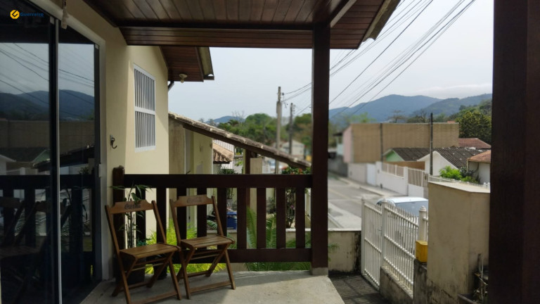 Casa com 3 Quartos à Venda, 377 m² em Monte Verde - Florianópolis