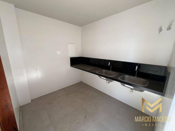 Imagem Casa com 4 Quartos à Venda, 257 m² em Cidade Alpha - Eusébio