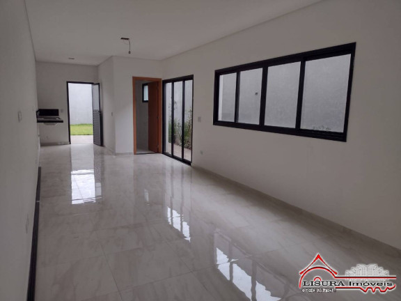 Imagem Casa à Venda, 136 m² em Jardim Califórnia - Jacareí Imagem Casa à Venda, 136 m² em Jardim Califórnia - Jacareí