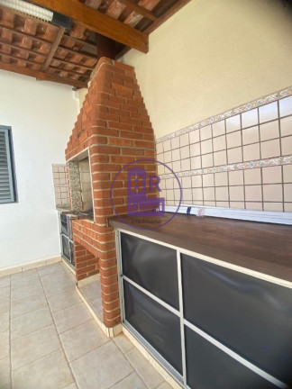 Imagem Casa com 4 Quartos à Venda, 295 m² em Lima Azevedo - Londrina