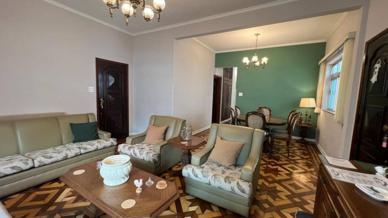Casa com 4 Quartos para Alugar, 167 m² em Embaré - Santos