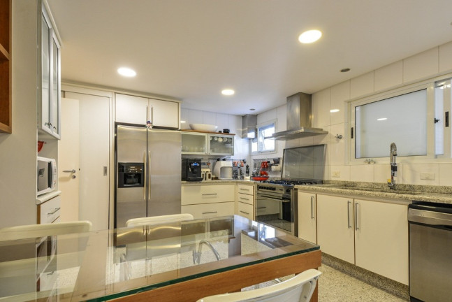 Imagem Apartamento com 3 Quartos à Venda, 177 m² em Jardim Europa - São Paulo Imagem Apartamento com 3 Quartos à Venda, 177 m² em Jardim Europa - São Paulo