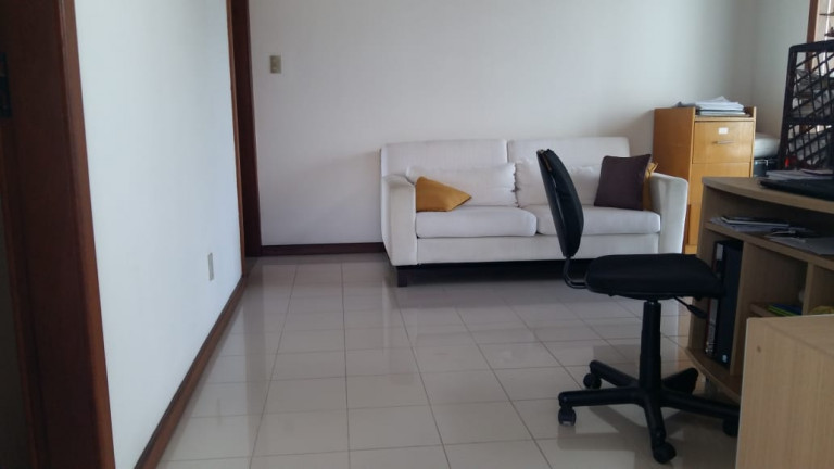 Imagem Casa com 4 Quartos à Venda, 400 m² em Buraquinho - Lauro De Freitas