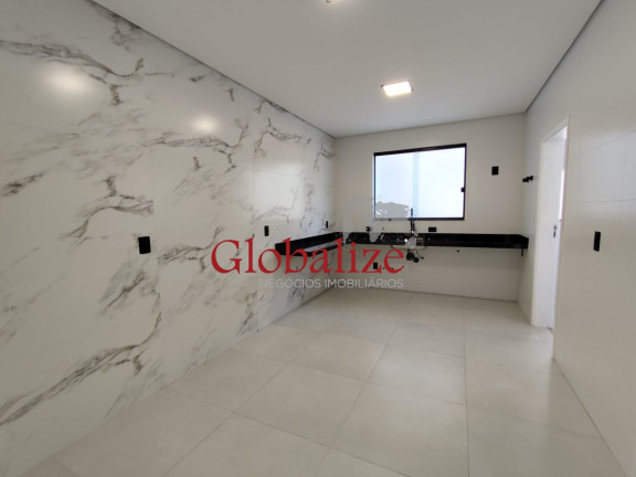 Imagem Casa com 4 Quartos à Venda, 290 m² em Boqueirão - Santos