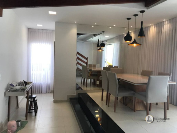 Imagem Casa com 3 Quartos à Venda, 280 m² Imagem Casa com 3 Quartos à Venda, 280 m²