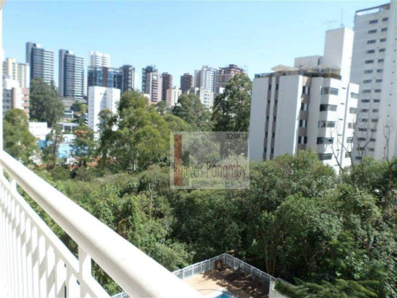 Kitnet com 1 Quarto à Venda, 32 m² em Morumbi - São Paulo