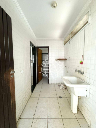 Imagem Casa com 4 Quartos à Venda, 324 m² em Condomínio Shambala I - Atibaia