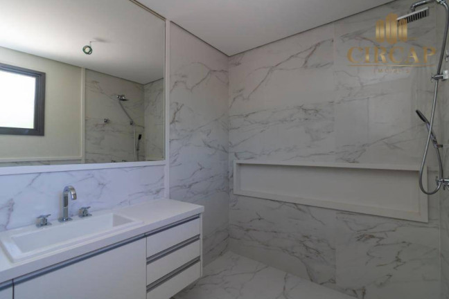 Imagem Sobrado com 4 Quartos à Venda ou Locação, 581 m² em Alto De Pinheiros - São Paulo