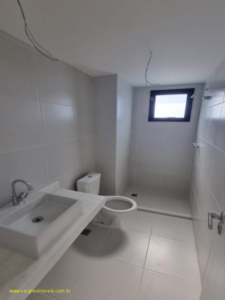 Imagem Imóvel com 3 Quartos à Venda, 117 m² em Rio Vermelho - Salvador Imagem Imóvel com 3 Quartos à Venda, 117 m² em Rio Vermelho - Salvador