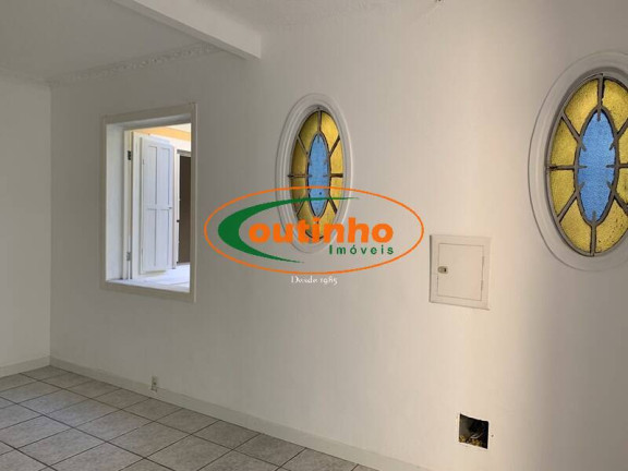 Imagem Casa com 5 Quartos à Venda, 200 m² em Tijuca - Rio De Janeiro Imagem Casa com 5 Quartos à Venda, 200 m² em Tijuca - Rio De Janeiro