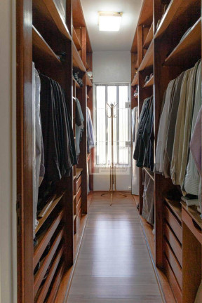 Imagem Casa com 4 Quartos à Venda, 567 m² em Jardim Petrópolis - São Paulo
