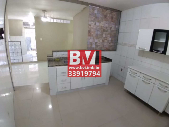 Imagem Casa com 2 Quartos à Venda, 78 m² em Vila Da Penha - Rio De Janeiro Imagem Casa com 2 Quartos à Venda, 78 m² em Vila Da Penha - Rio De Janeiro