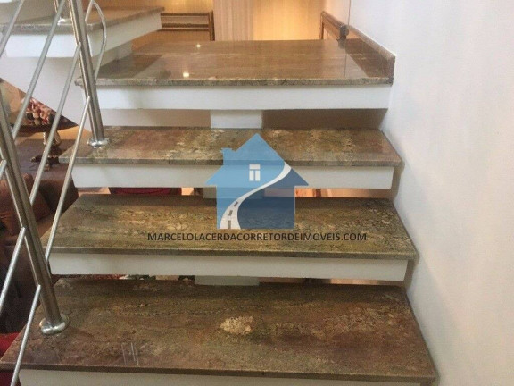 Imagem Casa com 5 Quartos à Venda, 500 m² em Aleixo - Manaus Imagem Casa com 5 Quartos à Venda, 500 m² em Aleixo - Manaus