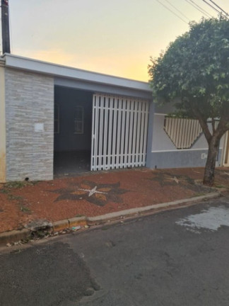Casa com 3 Quartos à Venda, 170 m² em Parque Residencial Versailles - Sumaré