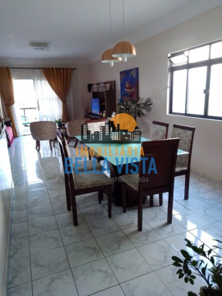 Casa com 3 Quartos à Venda,  em Vila Valença - São Vicente