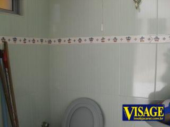 Imagem Casa com 3 Quartos à Venda, em Jd. Florida - Jacareí Imagem Casa com 3 Quartos à Venda, em Jd. Florida - Jacareí
