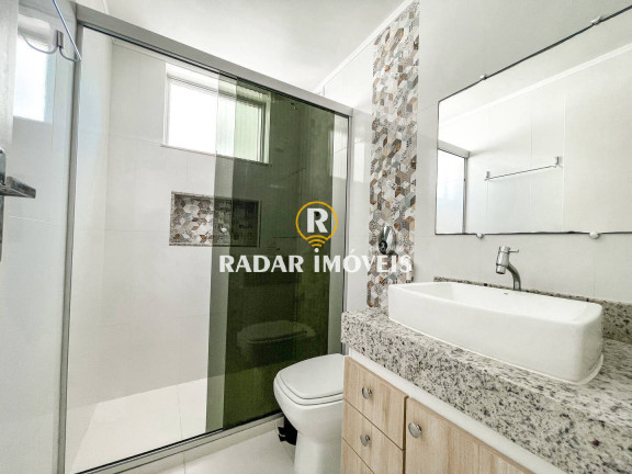 Imagem Apartamento com 3 Quartos à Venda, 208 m² em Algodoal - Cabo Frio