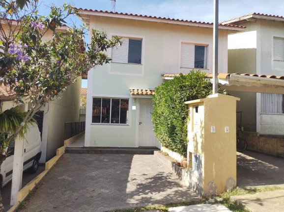 Casa com 2 Quartos para Alugar, 69 m² em Granja Viana - Cotia