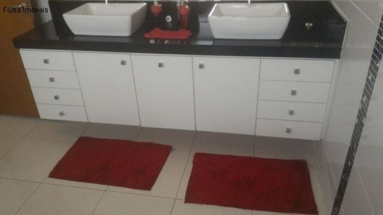 Imagem Casa com 5 Quartos à Venda, em Recreio Das Acácias - Ribeirão Preto Imagem Casa com 5 Quartos à Venda, em Recreio Das Acácias - Ribeirão Preto